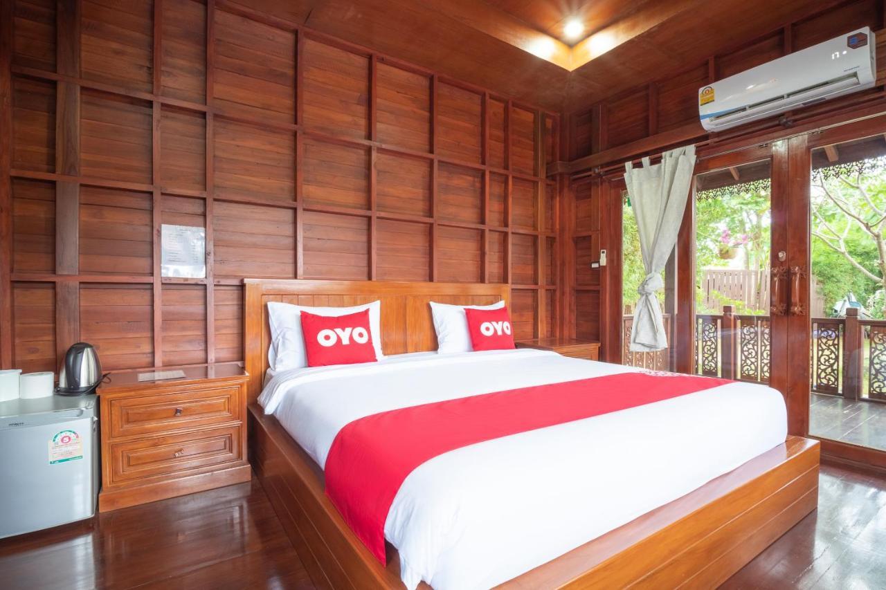 Oyo 837 Baan Kiang Nam Resort Банг-Ламунг Екстер'єр фото
